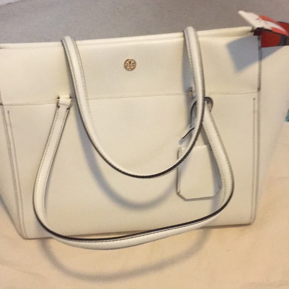 Tory Burch Parker Tote - Picture 2 of 11